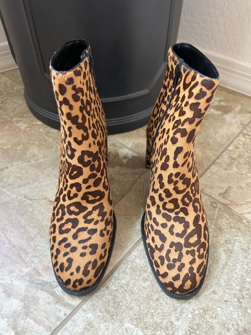 NWOB Steve Madden Jozie Leopard Print Ankle Boots Size 9.5